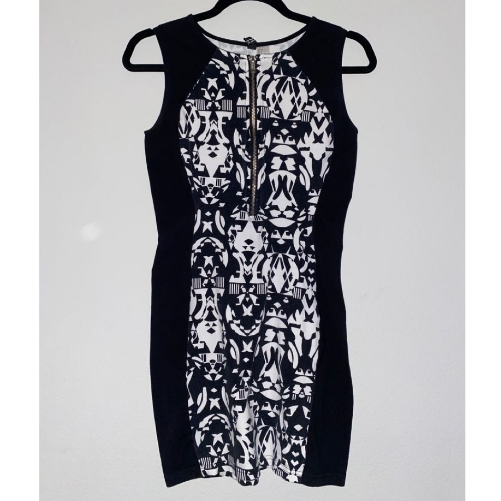 Divided by H&M Black & White Print Dress